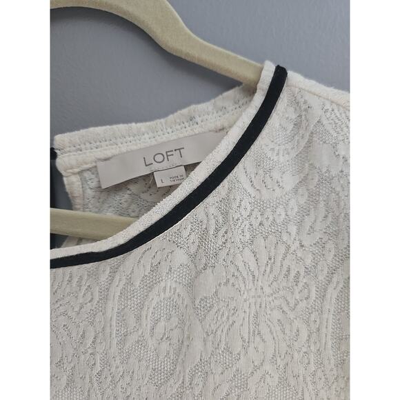 LOFT Ivory Floral Jacquard Crew Neck Tie Back Long Sleeve Top Womans Size Large - Picture 3 of 4